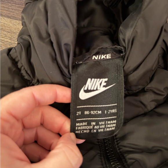 2T Nike Jacket - Picture 3 of 5